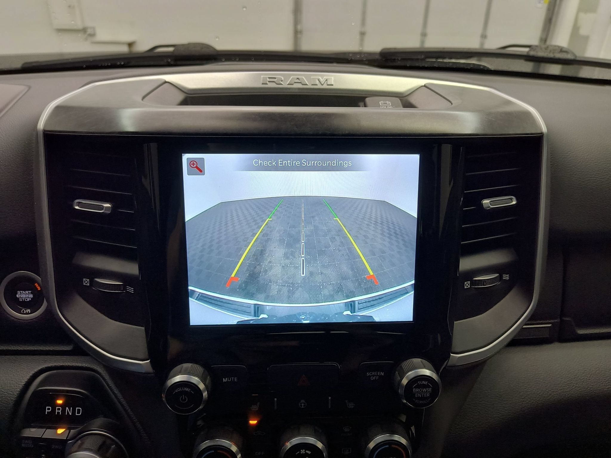 Used 2022 RAM 1500 Lone Star AWD/4WD image 17