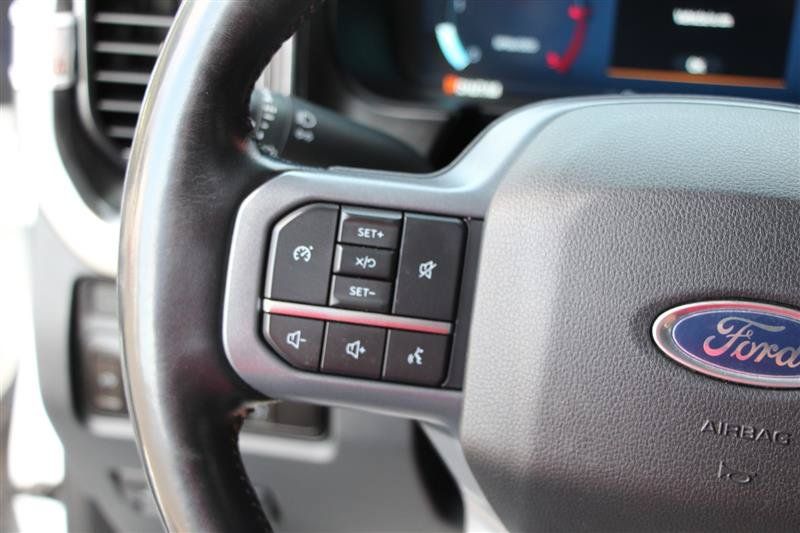 Used 2023 Ford F350 Lariat w/ FX4 Off-Road Package AWD/4WD image 24