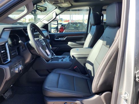New 2026 GMC Sierra 2500 Denali w/ Denali Reserve Package image 18
