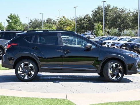 New 2025 Subaru Crosstrek 2.5i Limited image 2