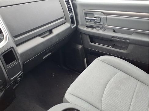 Used 2024 RAM 1500 Classic SLT AWD/4WD image 19