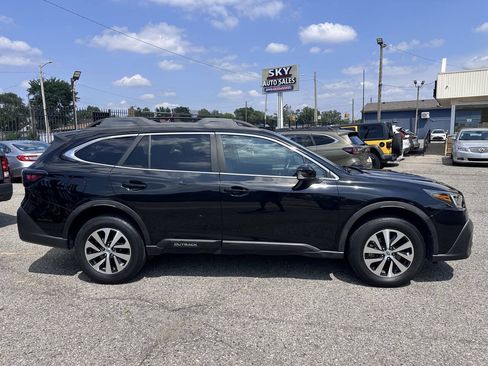 Used 2020 Subaru Outback Premium w/ Popular Package #1 AWD/4WD image 4