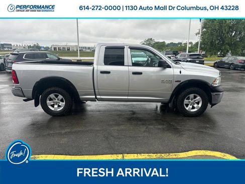 Used 2017 RAM 1500 ST w/ SXT Appearance Group AWD/4WD image 3