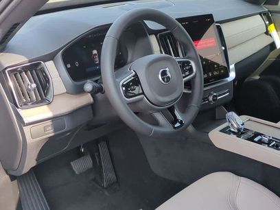 Used 2026 Volvo XC90 B5 Plus w/ Protection Package Premier