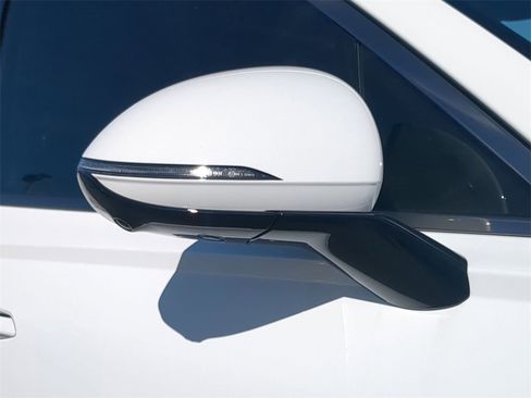 Used 2025 Genesis GV70 3.5T Sport w/ Sport Prestige Package image 10