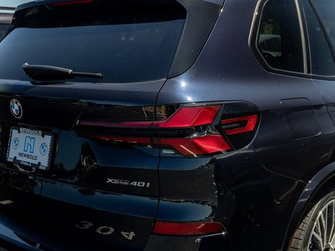 New 2026 BMW X5 xDrive40i AWD/4WD image 3