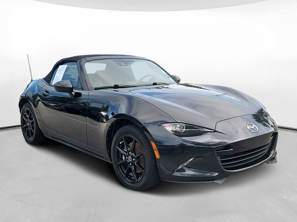 Used 2019 MAZDA MX-5 Miata Sport w/ I-ACTIVSENSE Sport Package RWD image 3