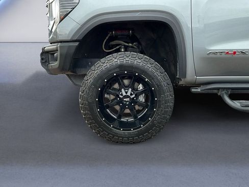 Used 2023 GMC Sierra 1500 AT4X image 14
