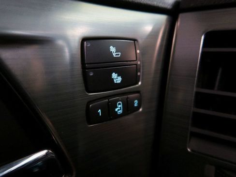Used 2008 HUMMER H2 SUT AWD/4WD image 25
