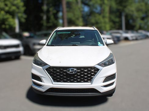 Used 2019 Hyundai Tucson Value FWD image 16