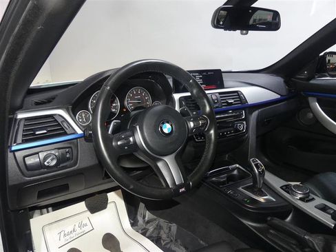 Used 2016 BMW 435i Convertible image 22
