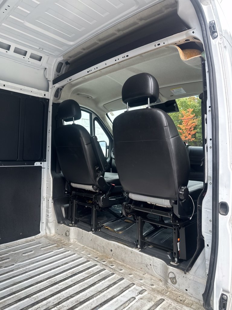 Used 2025 RAM ProMaster 2500 w/ Convenience Group FWD image 26