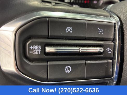 Used 2025 GMC Acadia Elevation image 22