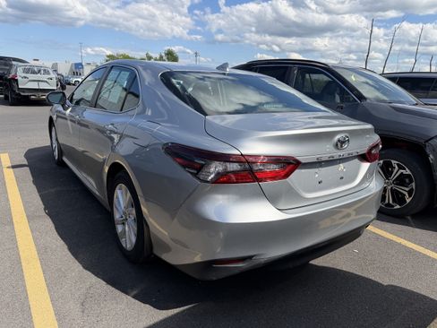 Used 2024 Toyota Camry LE AWD/4WD image 5