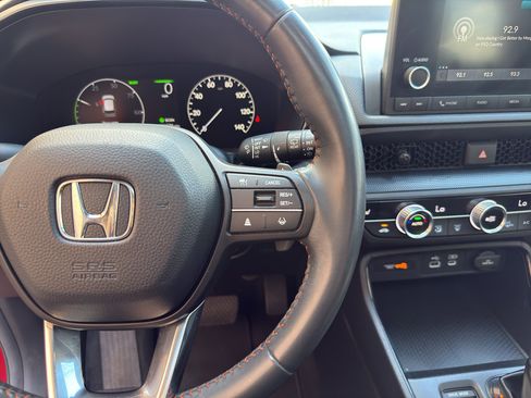 Used 2023 Honda CR-V Sport image 16