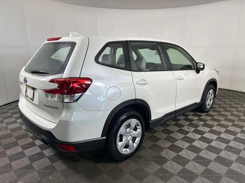 Used 2022 Subaru Forester image 3
