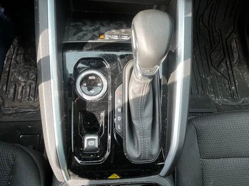 Used 2023 Chevrolet Colorado LT w/ LT Convenience Package II image 16