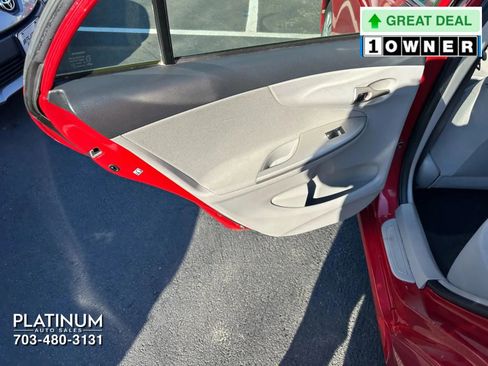 Used 2013 Toyota Corolla LE Special Edition image 15