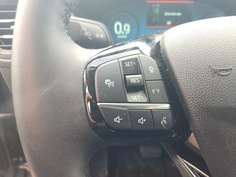 Used 2025 Ford Escape Platinum image 19