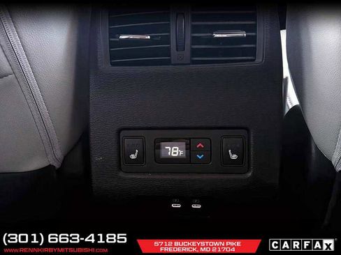 Used 2025 Mitsubishi Outlander Platinum Edition image 16