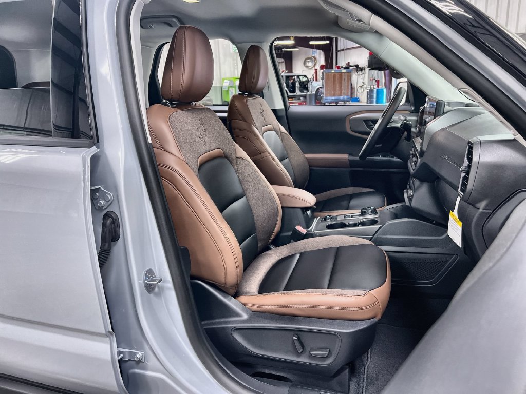 New 2026 Ford Bronco Sport Outer Banks AWD/4WD image 28