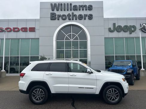 Certified 2021 Jeep Grand Cherokee Limited image 4