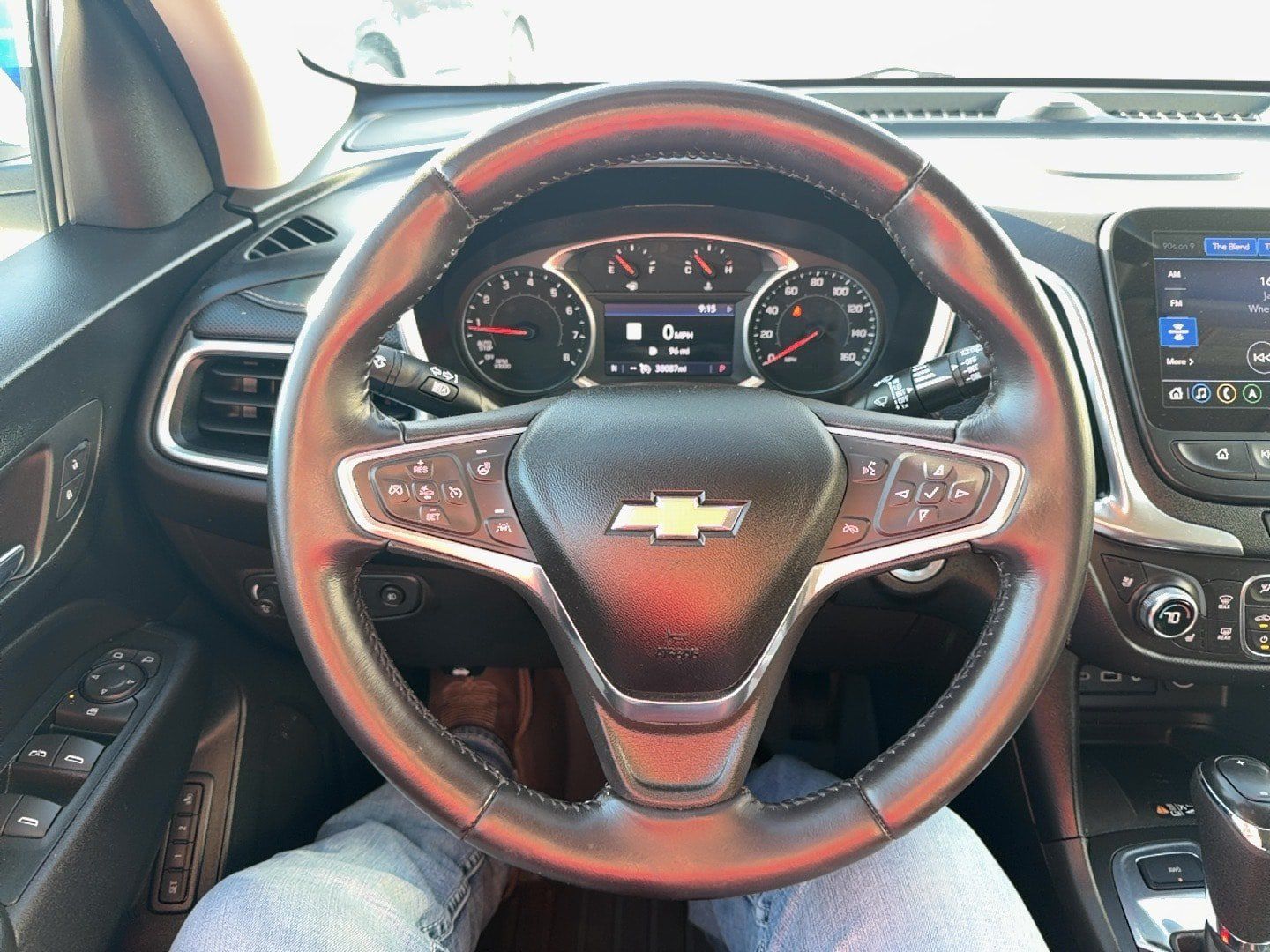Used 2021 Chevrolet Equinox Premier AWD/4WD image 14