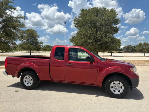 Used 2014 Nissan Frontier S RWD image 50
