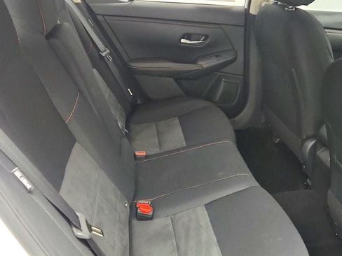 Used 2025 Nissan Sentra SR FWD image 21