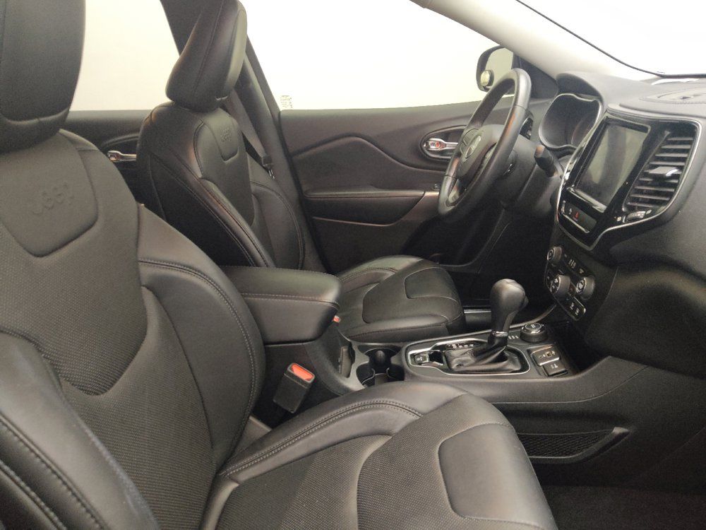 Used 2019 Jeep Cherokee Limited AWD/4WD image 21