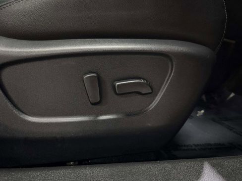 Used 2020 Nissan Rogue SL image 56