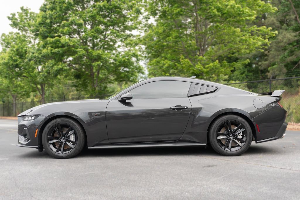 Used 2024 Ford Mustang GT RWD image 7