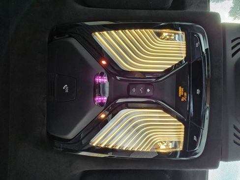 Used 2020 BMW X6 M50i w/ Executive Package image 25