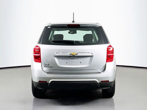 Used 2017 Chevrolet Equinox LS FWD image 6