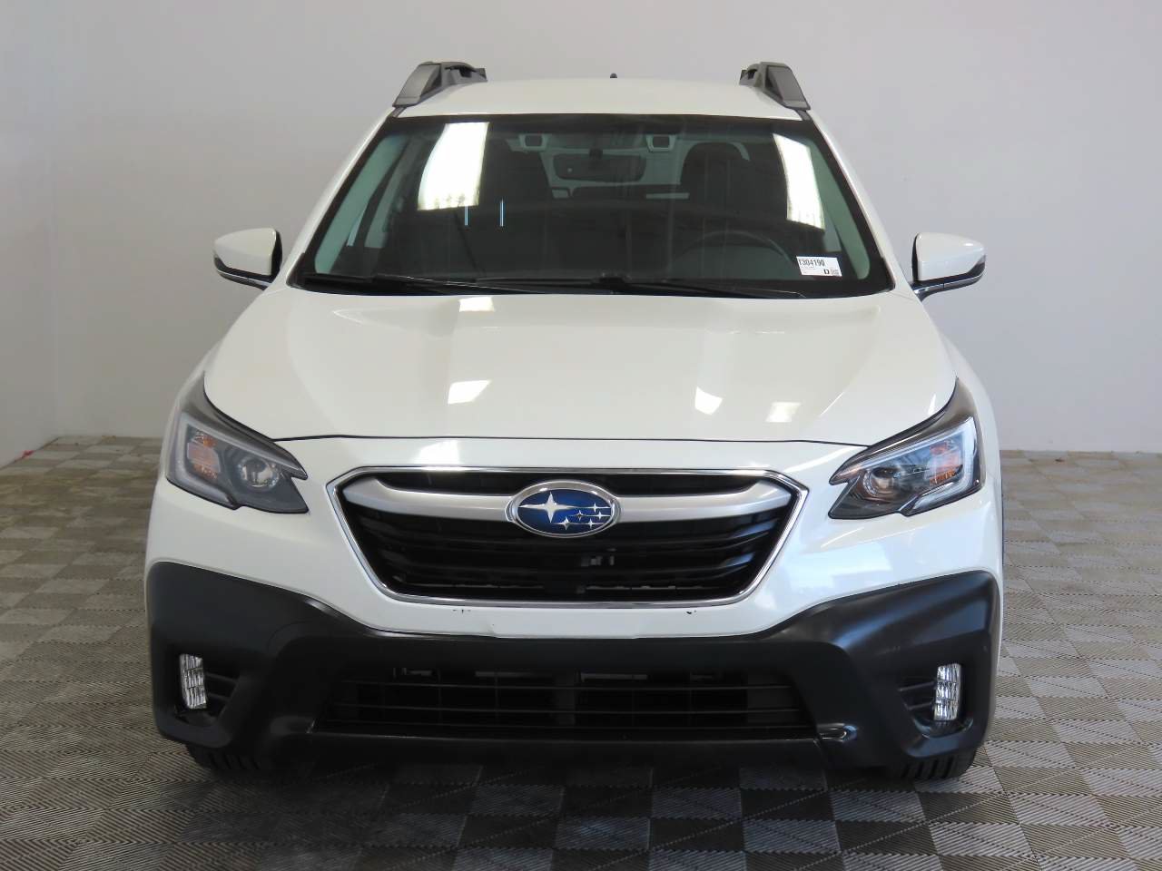 Used 2022 Subaru Outback Premium w/ Popular Package #1 AWD/4WD image 2