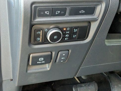 Certified 2023 Ford F150 Lariat image 18