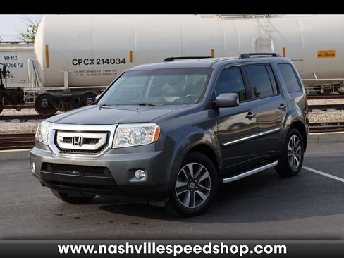 Used 2011 Honda Pilot Touring image 1