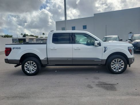 Used 2025 Ford F150 King Ranch w/ FX4 Off-Road Package image 4