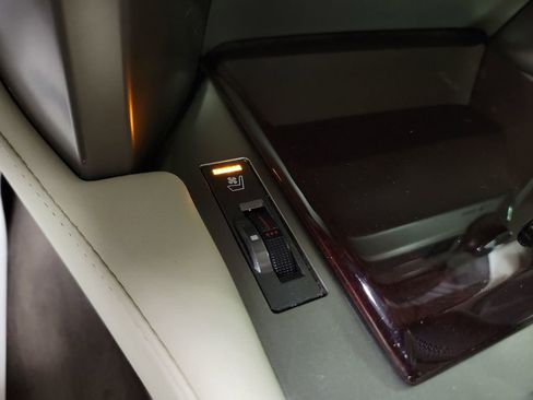 Used 2017 Lexus GX 460 Premium image 17