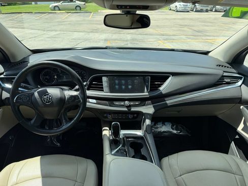 Used 2019 Buick Enclave Essence AWD/4WD image 22