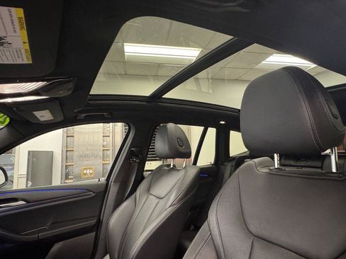 Used 2024 BMW X3 xDrive30i image 11