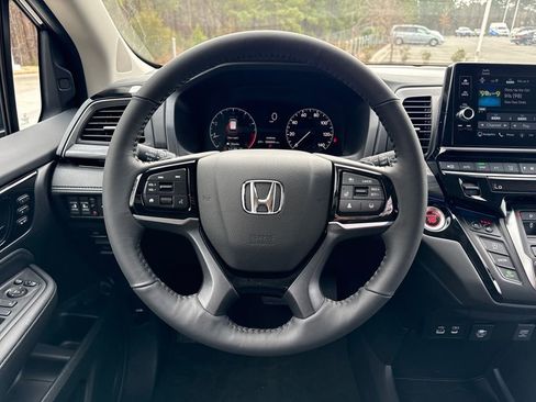 New 2026 Honda Odyssey Elite image 16