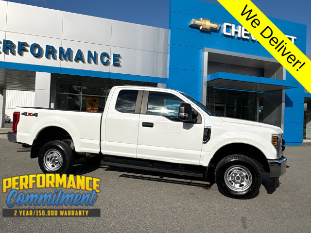 Used 2018 Ford F250 XL w/ Power Equipment Group AWD/4WD image 4