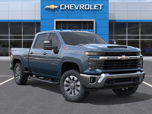 New 2026 Chevrolet Silverado 2500 LT w/ True North Edition AWD/4WD image 7