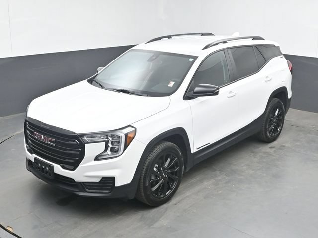 Used 2023 GMC Terrain SLE w/ Elevation Edition AWD/4WD image 35