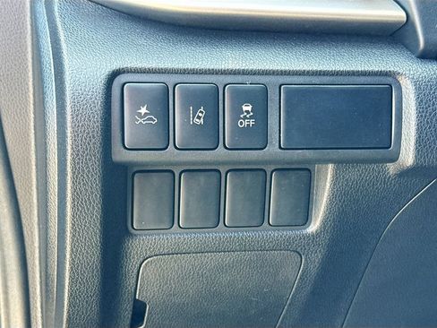 Used 2024 Mitsubishi Eclipse Cross AWD image 10
