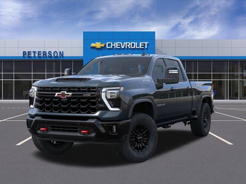 Used 2026 Chevrolet Silverado 2500 ZR2 AWD/4WD image 8