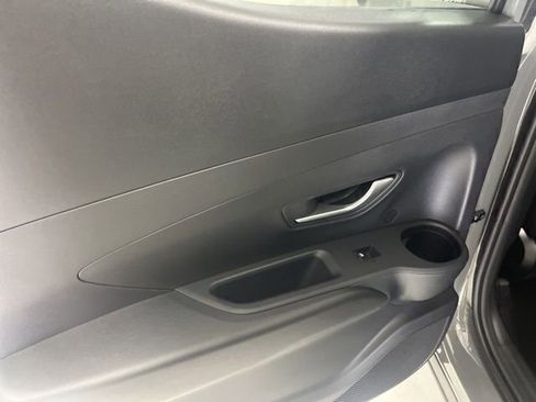 Used 2025 Hyundai Santa Cruz SEL FWD image 30