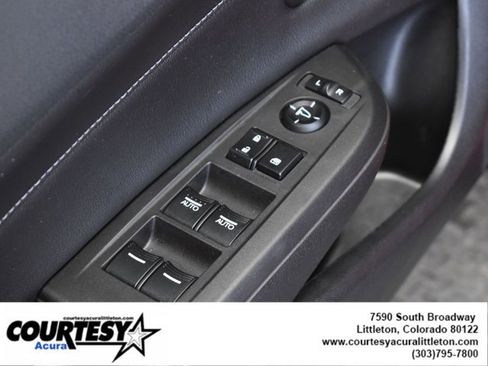 Used 2020 Acura ILX image 8