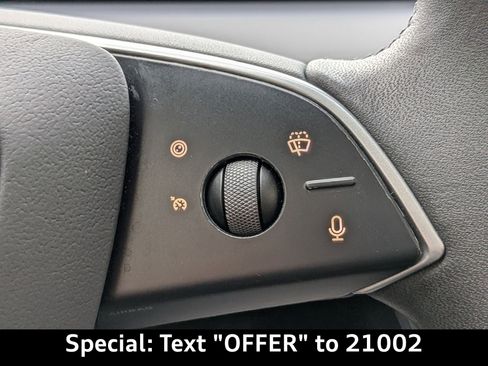 Used 2025 Tesla Model 3 Long Range image 31